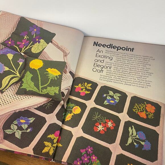 Vintage 1978 Better Homes & Gardens Needlepoint Hardcover Book - Picture 3 of 7